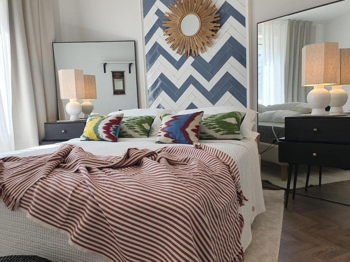 The Mirror Guesthouse - Terme Merano Dış mekan fotoğraf